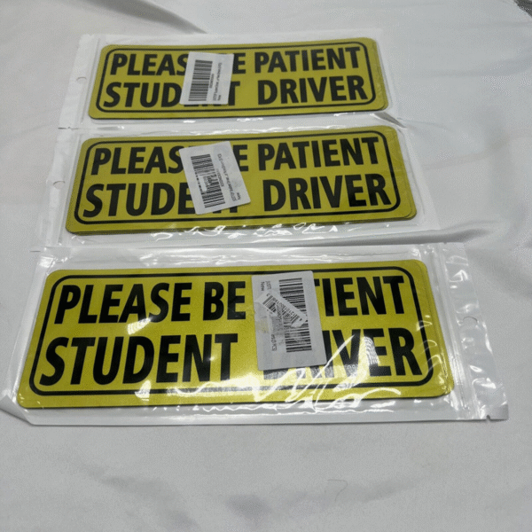 4PCS Cartoon Cat Student Driver Magnet – Cute Reflective Car Sticker for Safety & Visibility - Image 15